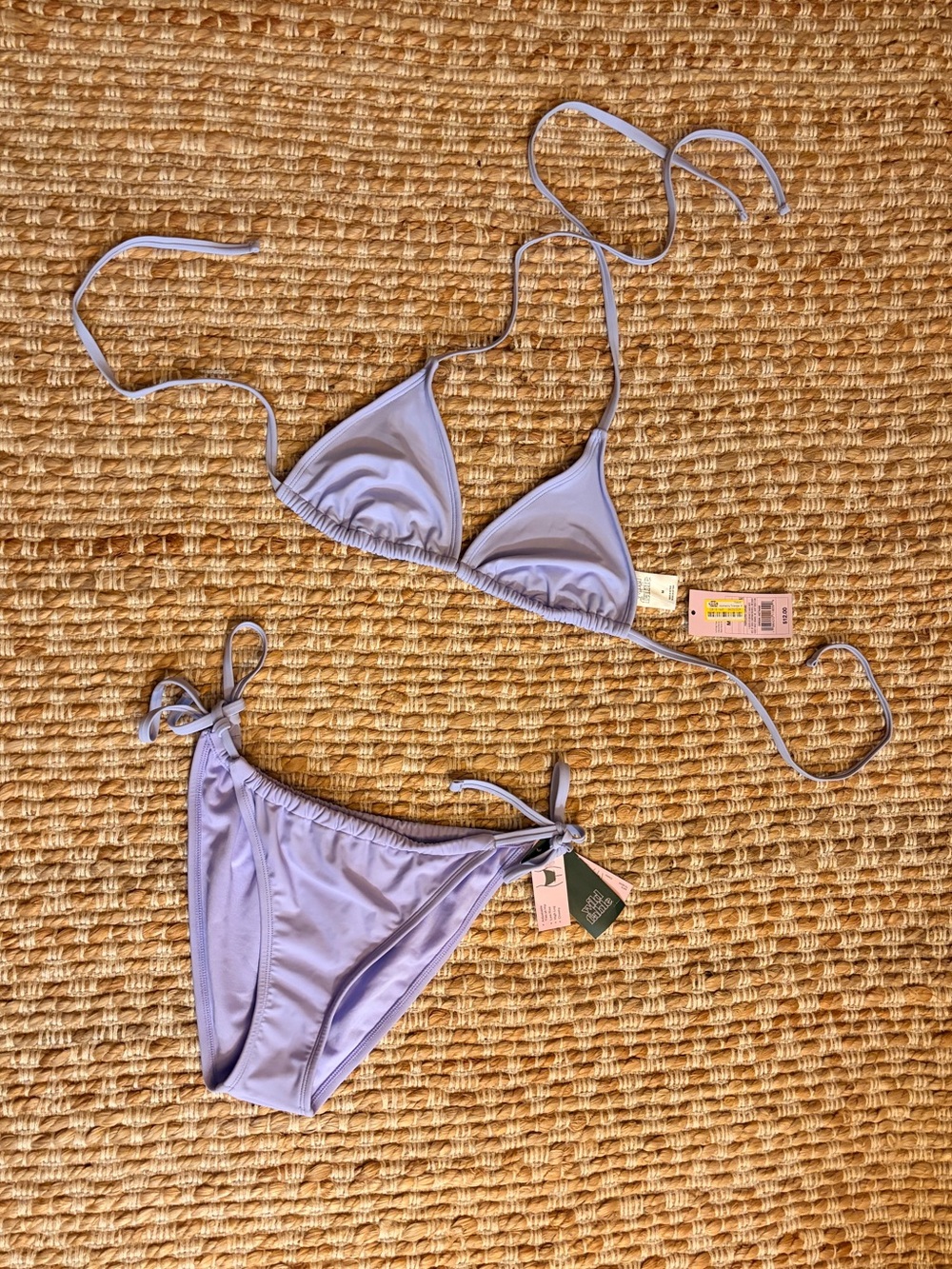 Wild Fable / Target Lavender Tie-Side Triangle Bikini set. Women’s M swimsuit